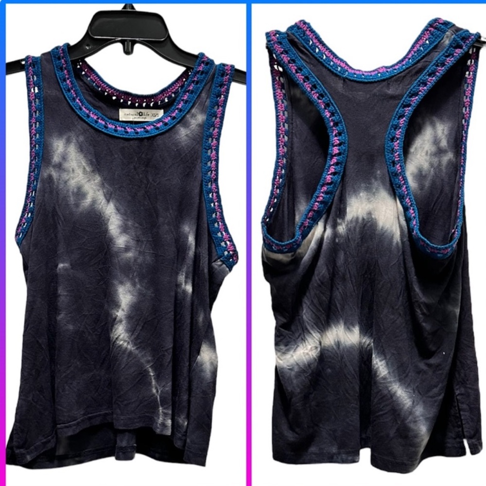 Boho Tie-Dye Racerback Tank Top - Black/White with Blue Trim